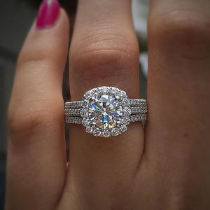 Huitan Trendy Women Rings with Brilliant Cubic Zirconia Luxury Engagement Rings-FrenzyAfricanFashion.com