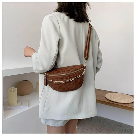 Image of Retro Casual Shoulder Crossbody Women's Bag Large Capacity Korean Fashion Waist Bag Comfortable Wide Shoulder Strap Letter Print-FrenzyAfricanFashion.com